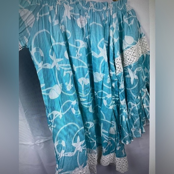 Macbeth Collection Womens Off Shoulder Crochet Floral Bell Sleeve Top Sz S New - Picture 4 of 9